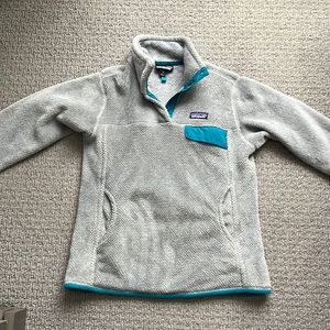 Patagonia Women’s fleece pullover